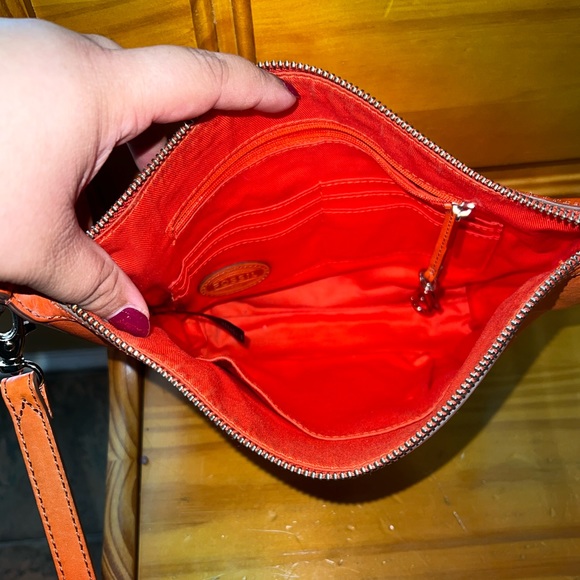 Fossil crossbody purse - Picture 3 of 3